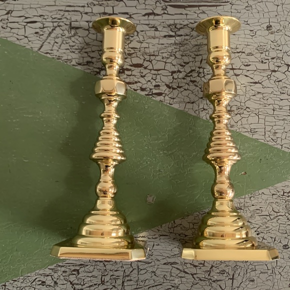 Baldwin Polished Brass Beehive Candle Holders Pair of Forged in America 9-3/4” - Picture 2 of 9